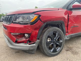 2018 Jeep Compass Altitude 4x4 - Primary Damage Left Image